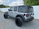 Used 2018 Jeep Wrangler Unlimited Sport S image 3