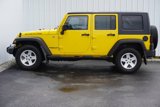 Used 2008 Jeep Wrangler Unlimited Rubicon w/ PWR Convenience Group image 3