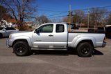 Used 2013 Toyota Tacoma 4x4 Access Cab image 4