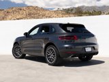 Certified 2018 Porsche Macan image 5