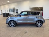 Used 2017 Kia Soul ! w/ Tech Package image 2