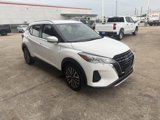 Used 2022 Nissan Kicks SV image 3