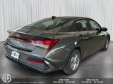 Used 2025 Hyundai Elantra SE w/ Cargo Package image 5