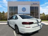 Certified 2022 Volkswagen Passat 2.0T SE image 5