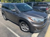 Used 2015 Toyota Highlander XLE image 4
