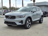 New 2025 Volvo XC40 B5 Core w/ Protection Package Premier image 3