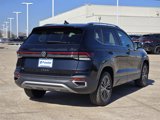 New 2025 Volkswagen Taos SE image 4
