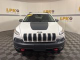 Used 2016 Jeep Cherokee Trailhawk image 2