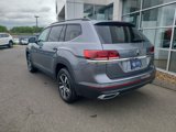 Certified 2022 Volkswagen Atlas SE image 4