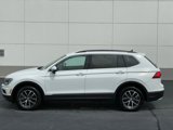 Used 2020 Volkswagen Tiguan SE image 2