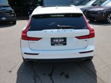 Used 2020 Volvo V60 T5 Cross Country image 6