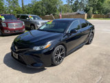 Used 2018 Toyota Camry SE image 3