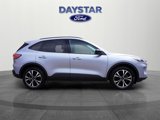 Used 2022 Ford Escape SE w/ SE Sport Appearance Package image 2