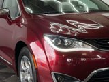 Used 2018 Chrysler Pacifica Limited w/ Advanced Safetytec Group image 2