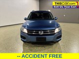Used 2017 Volkswagen Tiguan S image 2