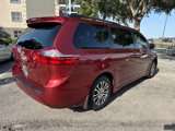 Used 2020 Toyota Sienna XLE image 4