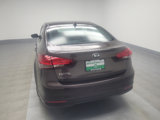Used 2017 Kia Forte LX image 6