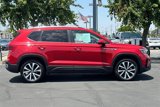 Used 2023 Volkswagen Taos SE image 3