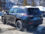 New 2025 Jeep Grand Cherokee Altitude image 4