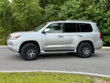 Used 2010 Lexus LX 570 4WD image 3