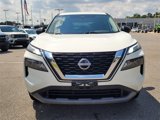 Used 2023 Nissan Rogue S image 2