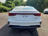 Certified 2022 Kia Forte LXS w/ LXS Technology Package image 5