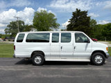 Used 1995 Ford E-350 and Econoline 350 Club Wagon image 4