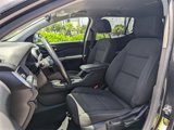 Used 2017 GMC Acadia SLE image 5