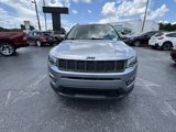Used 2018 Jeep Compass Latitude image 3