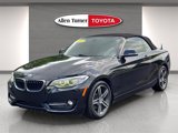 Used 2017 BMW 230i Convertible image 4