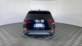 Used 2023 Volkswagen Taos SE image 5