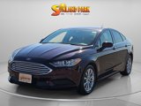Used 2017 Ford Fusion SE w/ Fusion SE Technology Package image 2