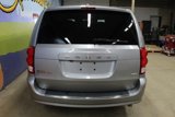 Used 2018 Dodge Grand Caravan SE w/ UConnect Hands-Free Group image 5