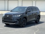 Used 2019 Toyota Highlander SE image 3