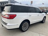 Used 2019 Lincoln Navigator Reserve image 5