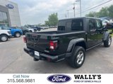 Used 2021 Jeep Gladiator Sport image 3