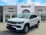 Used 2022 Jeep Compass Latitude image 2