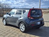 Used 2022 Kia Soul LX image 4