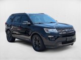 Used 2018 Ford Explorer XLT w/ Equipment Group 202A image 3