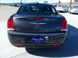 Used 2019 Chrysler 300 Touring image 3