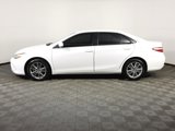 Used 2015 Toyota Camry SE image 2