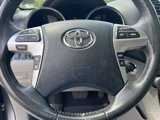 Used 2012 Toyota Highlander Limited image 3