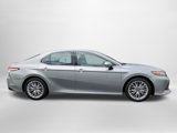 Used 2019 Toyota Camry XLE image 3