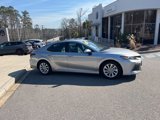 Used 2022 Toyota Camry LE image 2