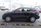 Used 2018 Nissan Rogue S image 5