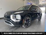 Used 2022 Mitsubishi Outlander SE image 2