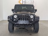 Used 2017 Jeep Wrangler Unlimited Rubicon image 3