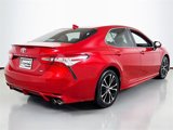Used 2020 Toyota Camry SE image 4