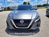 Used 2020 Nissan Altima 2.0 Platinum image 2