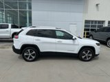Used 2020 Jeep Cherokee Limited image 2